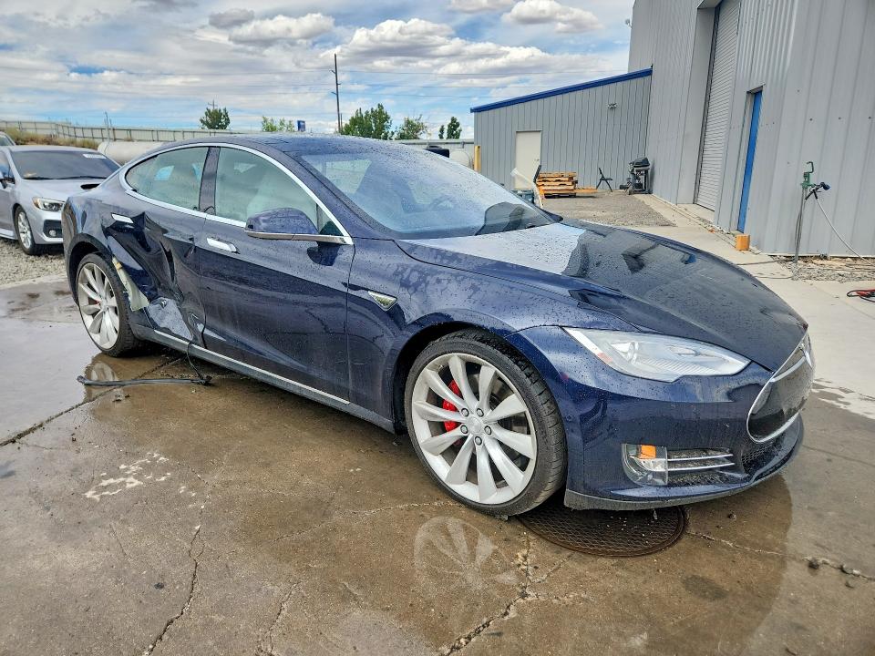 Продаж на аукціоні авто 2014 Tesla Model S, vin: 5YJSA1H29EFP65556, номер лоту: 66065076