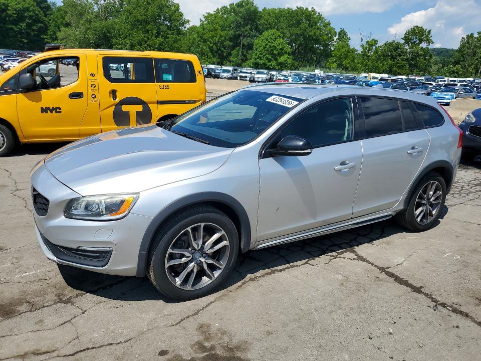 Продаж на аукціоні авто 2018 Volvo V60 Cross Country, vin: YV440MWM7J2045068, номер лоту: 63264036