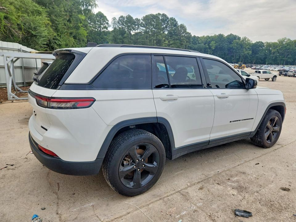 Продажа на аукционе авто 2023 Jeep Grand Cherokee, vin: 1C4RJHBG3PC517590, номер лота: 66915316