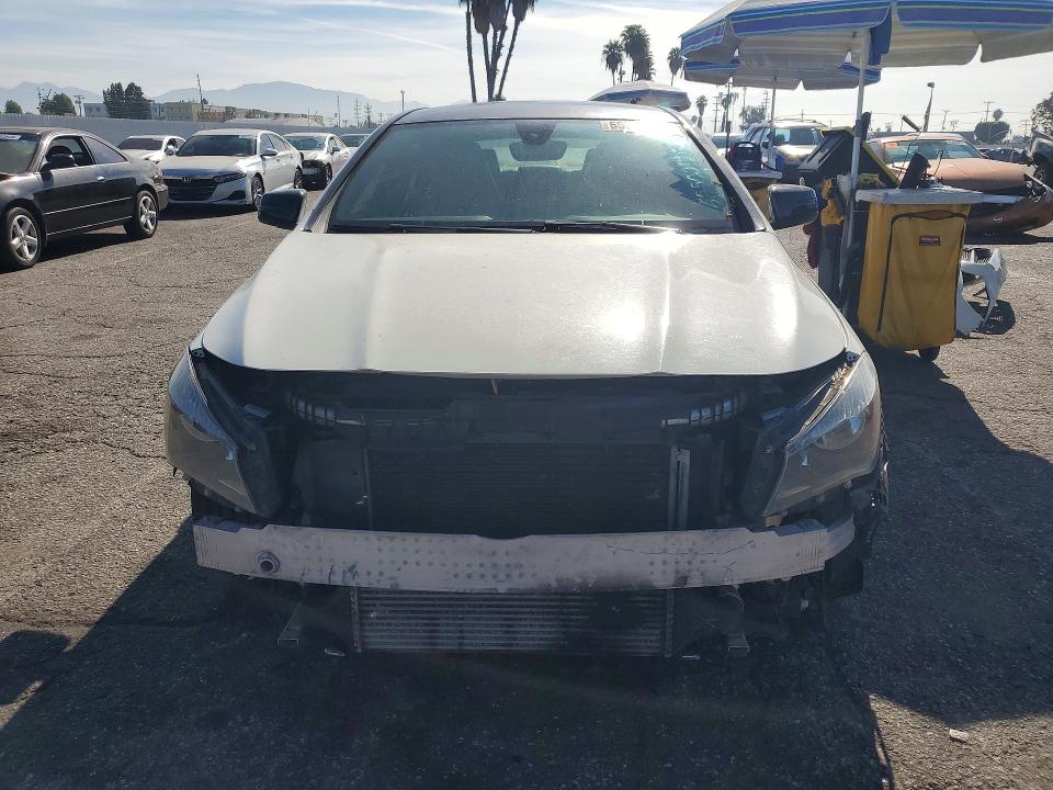 2018 Mercedes-benz Cla მანქანა იყიდება აუქციონზე, vin: WDDSJ4EB2JN571670, აუქციონის ნომერი: 65500106