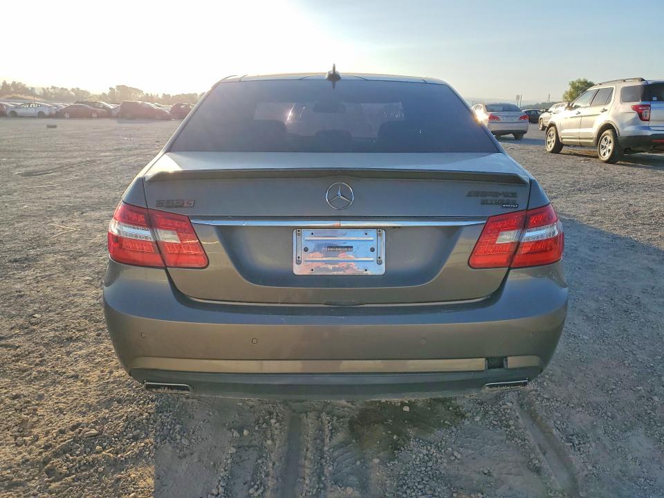 2013 Mercedes-benz E მანქანა იყიდება აუქციონზე, vin: WDDHF9BB9DA692091, აუქციონის ნომერი: 64125306