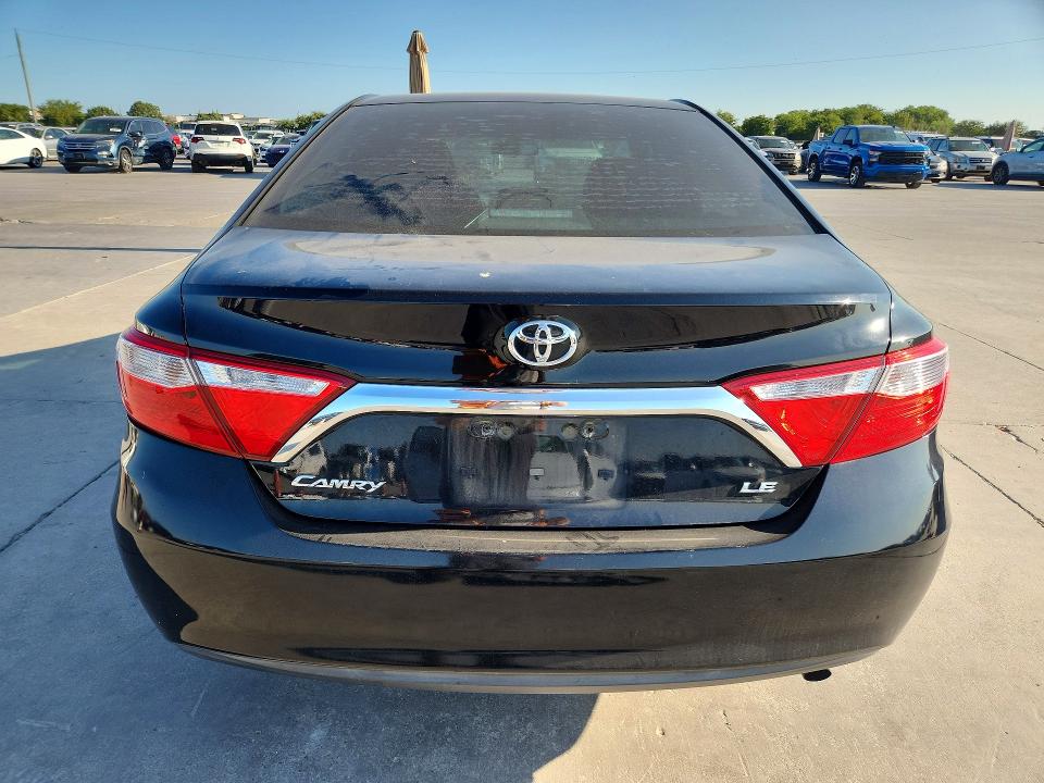 2016 Toyota Camry მანქანა იყიდება აუქციონზე, vin: 4T4BF1FK7GR517497, აუქციონის ნომერი: 64451526
