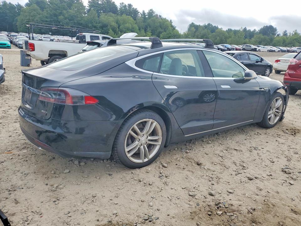 Aukcja sprzedaży 2015 Tesla Model S, vin: 5YJSA1H22FFP79574, numer aukcji: 65119686
