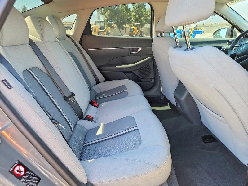 Продажа на аукционе авто 2022 Hyundai Sonata, vin: 5NPEG4JA6NH143464, номер лота: 63905896