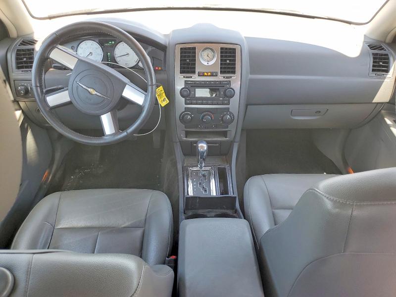 63898606 :رقم المزاد ، 2C3JA53G55H630191 vin ، 2005 Chrysler 300 مزاد بيع