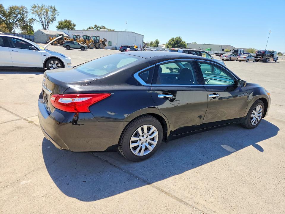 Продажа на аукционе авто 2016 Nissan Altima, vin: 1N4AL3AP1GN365010, номер лота: 65843706