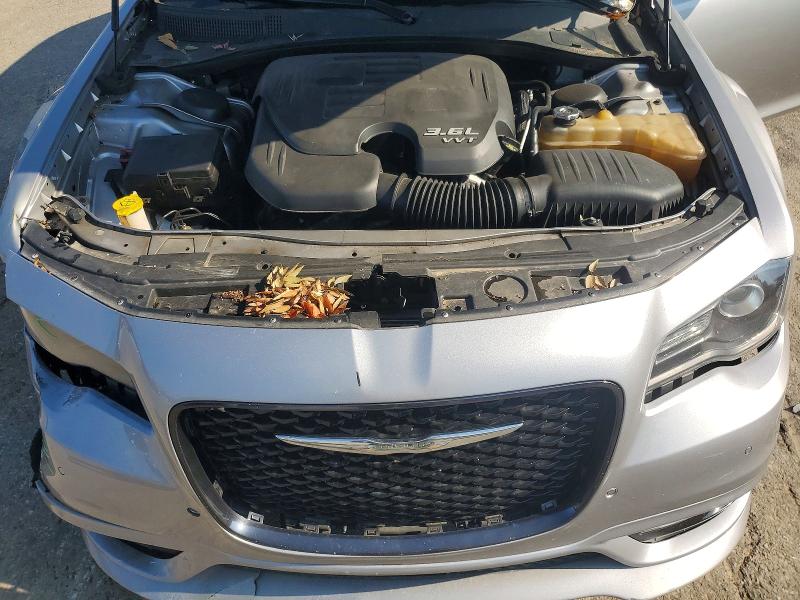 2018 Chrysler 300 მანქანა იყიდება აუქციონზე, vin: 2C3CCABG1JH240146, აუქციონის ნომერი: 63359046
