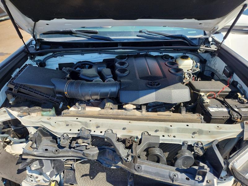 62312536 :رقم المزاد ، JTEBU5JR7G5351844 vin ، 2016 Toyota 4runner مزاد بيع
