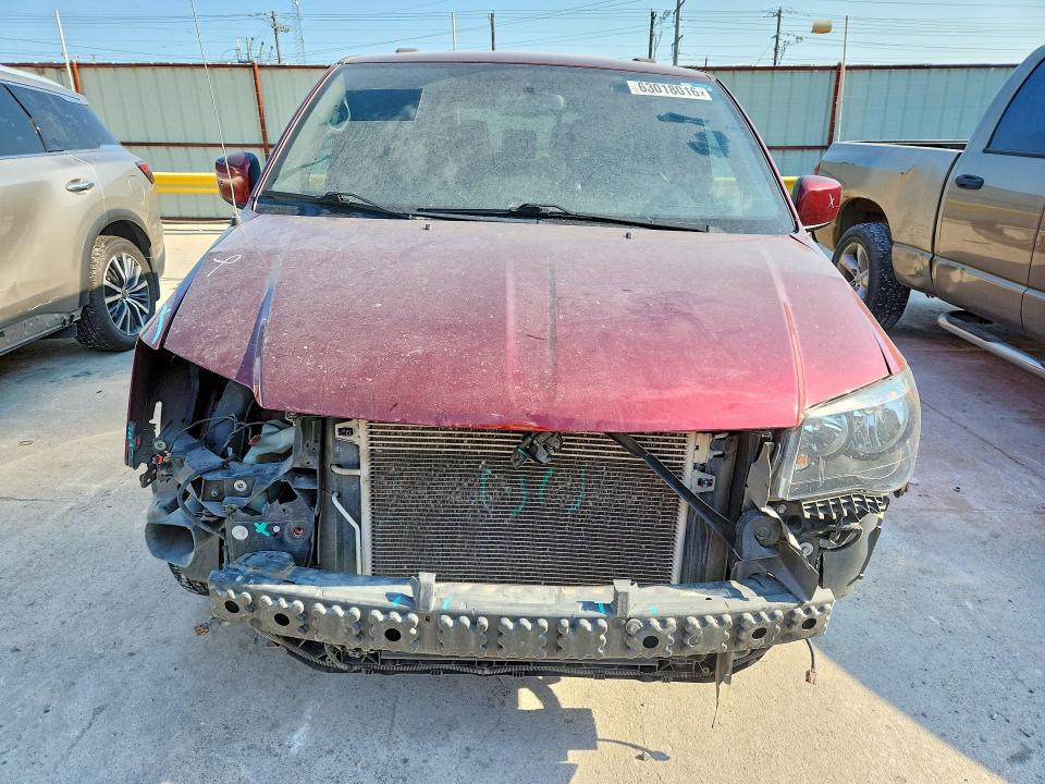 2017 Dodge Grand Caravan მანქანა იყიდება აუქციონზე, vin: 2C4RDGEG1HR557415, აუქციონის ნომერი: 63018016