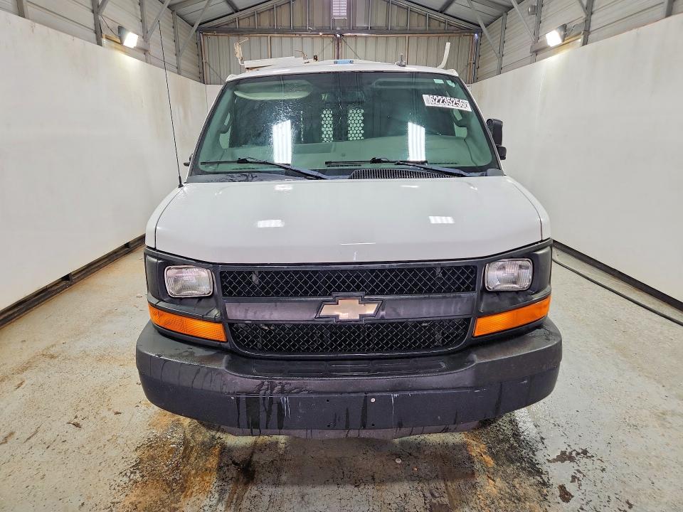 62235256 :رقم المزاد ، 1GCWGAFF0G1211128 vin ، 2016 Chevrolet Express G2500 مزاد بيع