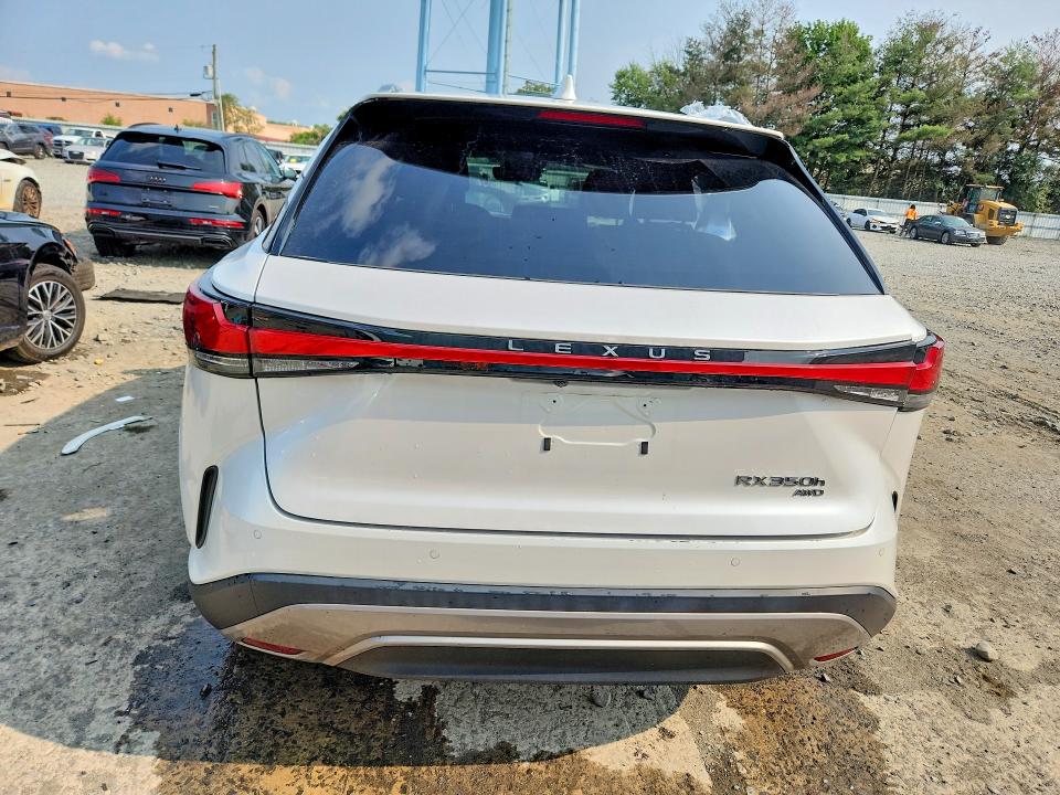 65185416 :رقم المزاد ، 2T2BBMCA2RC046118 vin ، 2024 Lexus Rx 350h مزاد بيع