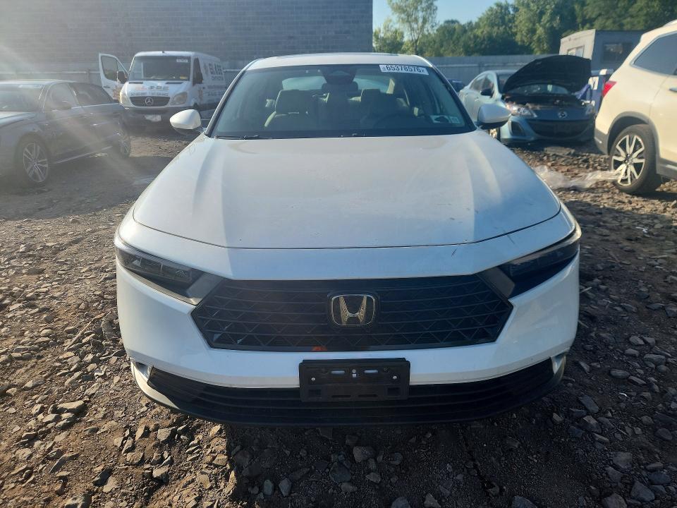 2024 Honda Accord მანქანა იყიდება აუქციონზე, vin: 1HGCY1F37RA092214, აუქციონის ნომერი: 65378576