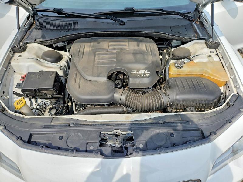 66461306 :رقم المزاد ، 2C3CCAEG6JH314107 vin ، 2018 Chrysler 300 مزاد بيع