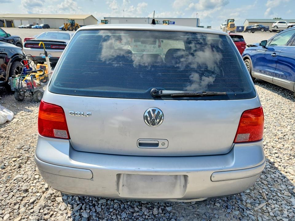 64373446 :رقم المزاد ، 9BWFL61J064000535 vin ، 2006 Volkswagen Golf مزاد بيع