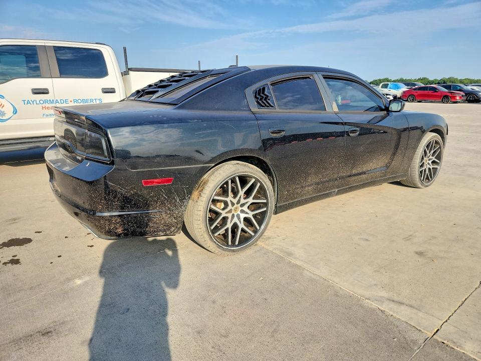Продаж на аукціоні авто 2014 Dodge Charger, vin: 2C3CDXHG3EH182408, номер лоту: 63283576