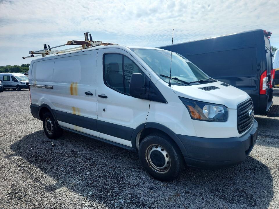 Продаж на аукціоні авто 2017 Ford Transit, vin: 1FTYR1YM4HKB36444, номер лоту: 63121656