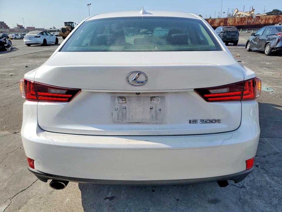 Продаж на аукціоні авто 2016 Lexus Is, vin: JTHBA1D24G5037622, номер лоту: 64791866