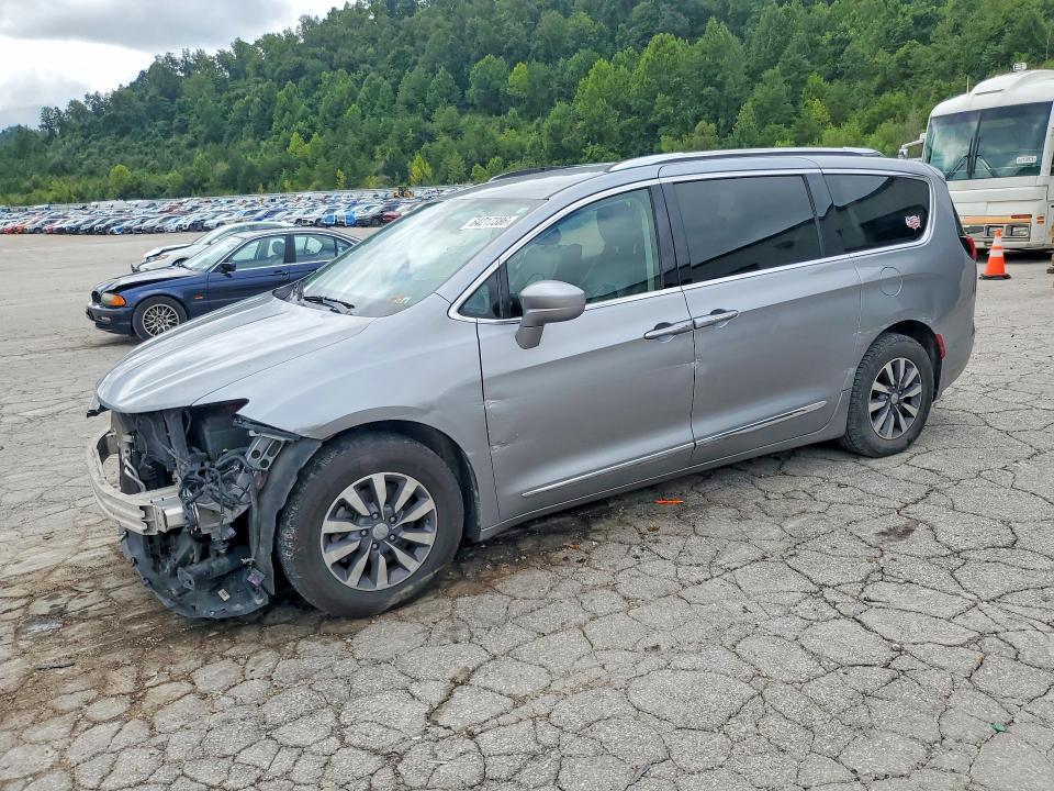 Продаж на аукціоні авто 2020 Chrysler Pacifica, vin: 2C4RC1EG4LR203493, номер лоту: 64217386