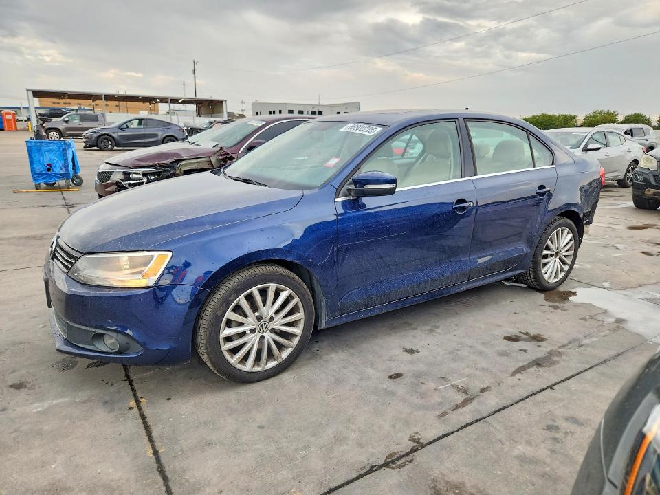 Продажа на аукционе авто 2012 Volkswagen Jetta, vin: 3VWLP7AJ0CM360540, номер лота: 66500226