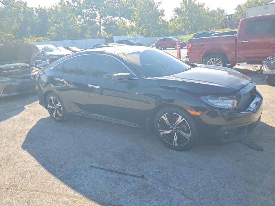 Продажа на аукционе авто 2016 Honda Civic, vin: 19XFC1F95GE013860, номер лота: 65386466