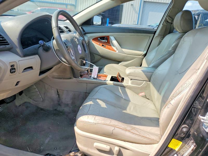64583576 :رقم المزاد ، 4T1BF3EK0BU222760 vin ، 2011 Toyota Camry مزاد بيع