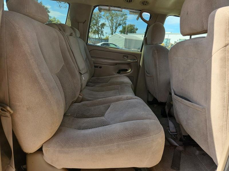 Aukcja sprzedaży 2004 Chevrolet Suburban, vin: 1GNEC16T14J124354, numer aukcji: 66403736