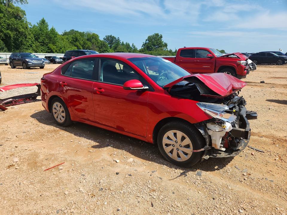 2018 Kia Rio მანქანა იყიდება აუქციონზე, vin: 3KPA24AB7JE136110, აუქციონის ნომერი: 62981026