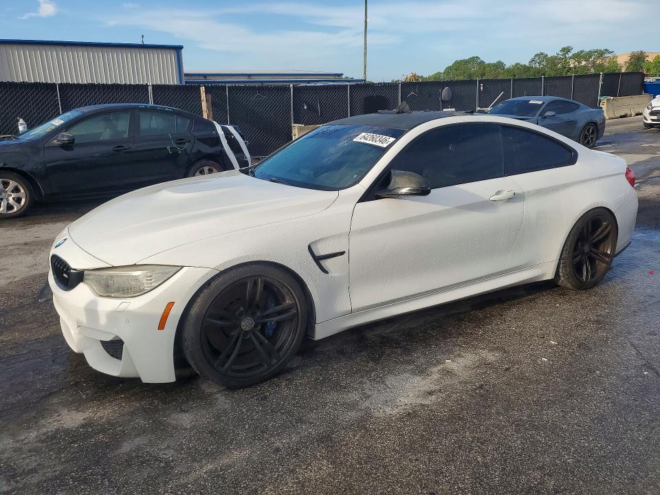 2015 Bmw M4 მანქანა იყიდება აუქციონზე, vin: WBS3R9C57FK330383, აუქციონის ნომერი: 64260346