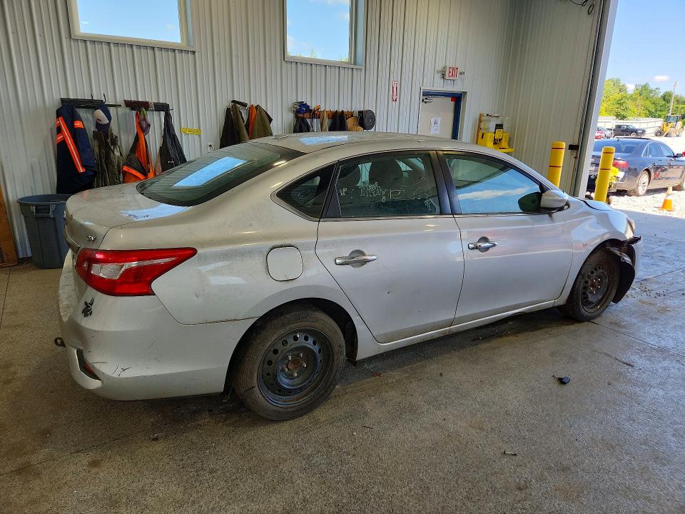 Продажа на аукционе авто 2016 Nissan Sentra, vin: 3N1AB7AP6GL665682, номер лота: 63650286