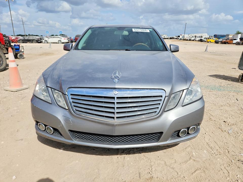 65270066 :رقم المزاد ، WDDHF2EB3BA378291 vin ، 2011 Mercedes-benz E مزاد بيع
