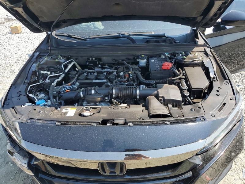 Продажа на аукционе авто 2019 Honda Accord, vin: 1HGCV1F33KA104812, номер лота: 64690936