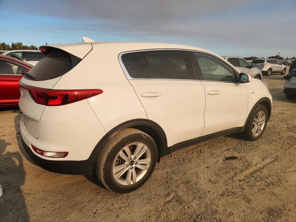 Продаж на аукціоні авто 2017 Kia Sportage, vin: KNDPMCAC5H7159614, номер лоту: 63025786