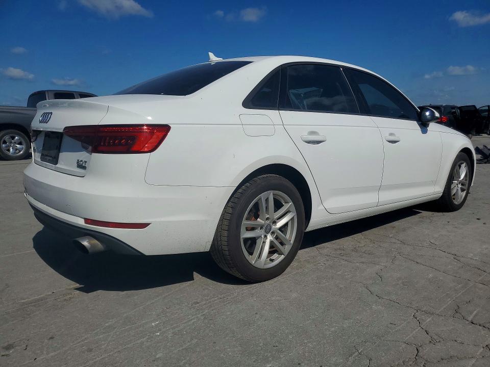 65504016 :رقم المزاد ، WAUANAF48HN042739 vin ، 2017 Audi A4 مزاد بيع