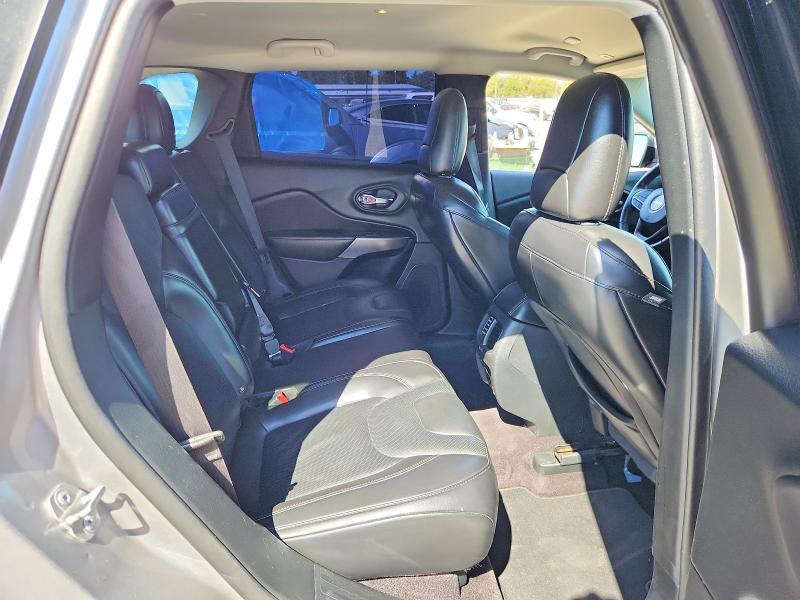 65268506 :رقم المزاد ، 1C4PJLDN8KD171254 vin ، 2019 Jeep Cherokee مزاد بيع