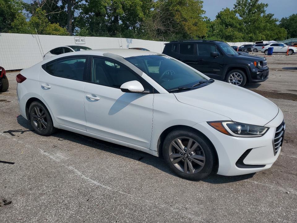 Продаж на аукціоні авто 2017 Hyundai Elantra, vin: 5NPD84LFXHH136815, номер лоту: 64126736