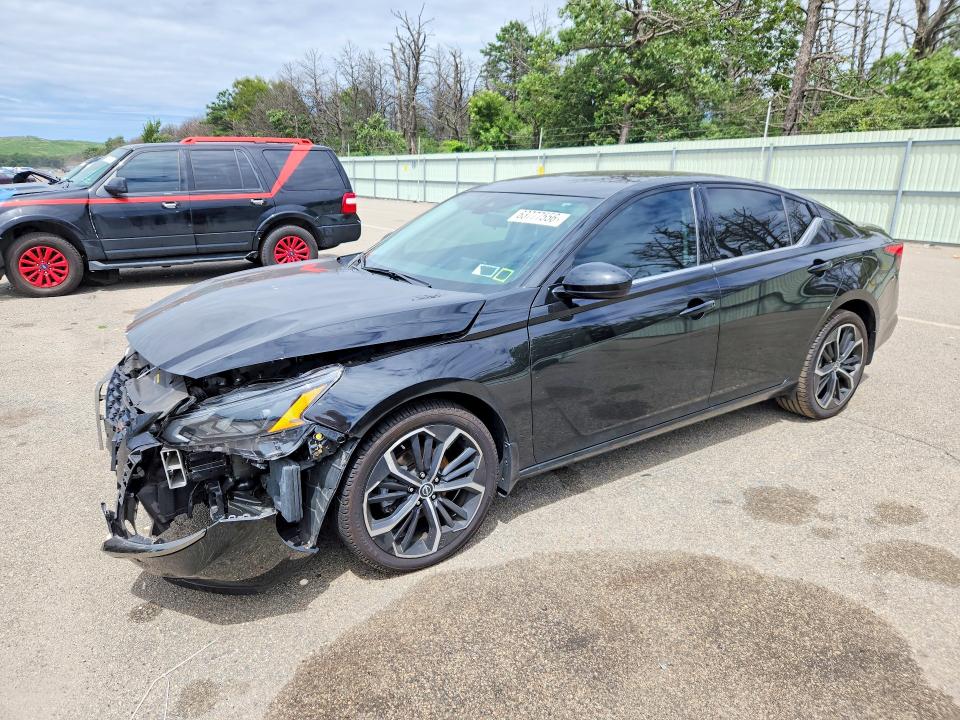 63777556 :رقم المزاد ، 1N4BL4CW2PN401270 vin ، 2023 Nissan Altima مزاد بيع