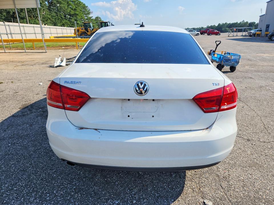 Продажа на аукционе авто 2015 Volkswagen Passat, vin: 1VWAT7A39FC107078, номер лота: 65716476