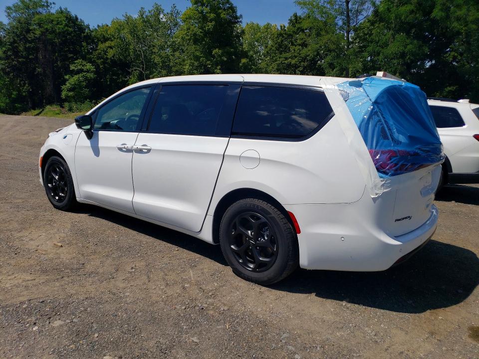 65884316 :رقم المزاد ، 2C4RC1S79RR158421 vin ، 2024 Chrysler Pacifica مزاد بيع