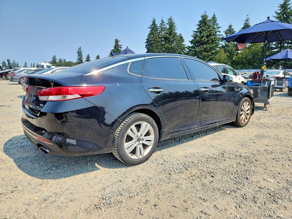 Продаж на аукціоні авто 2017 Kia Optima, vin: 5XXGU4L37HG136510, номер лоту: 64146146