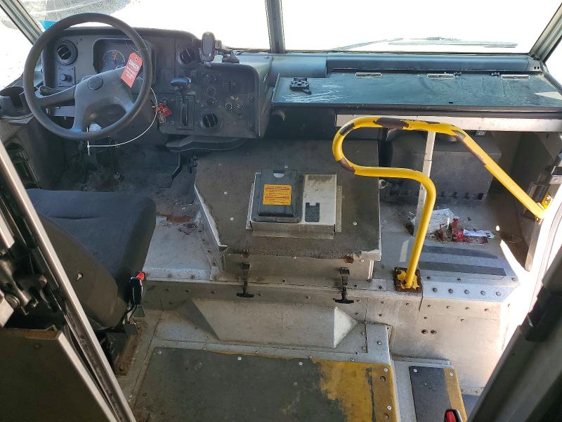 Продаж на аукціоні авто 2016 Freightliner Chassis, vin: 4UZAC2DV5GCHX0599, номер лоту: 73577566