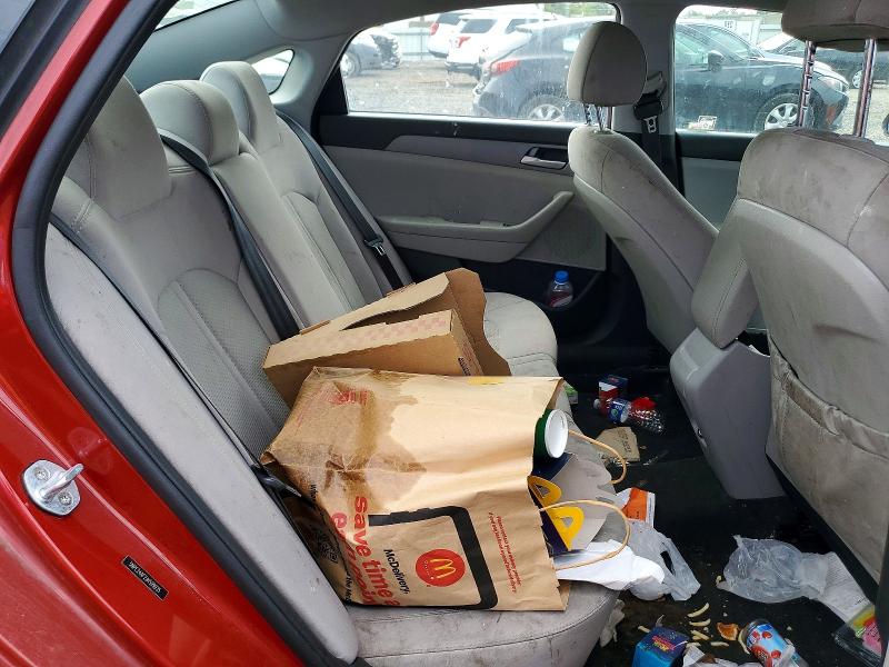 65021806 :رقم المزاد ، 5NPE24AF2JH599935 vin ، 2018 Hyundai Sonata مزاد بيع