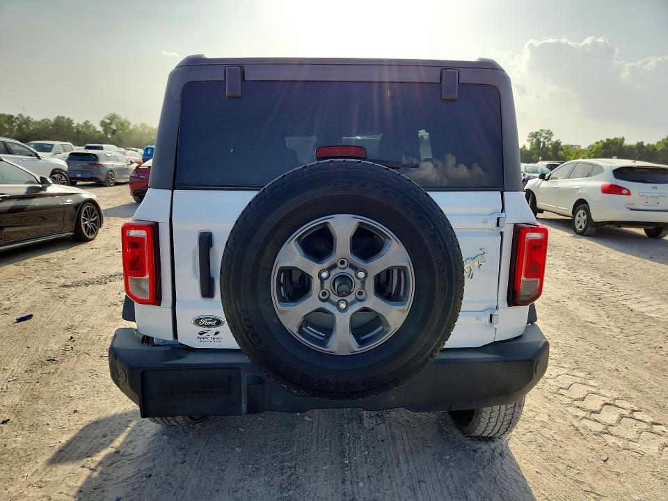 2024 Ford Bronco მანქანა იყიდება აუქციონზე, vin: 1FMDE7BH5RLB43208, აუქციონის ნომერი: 64028136