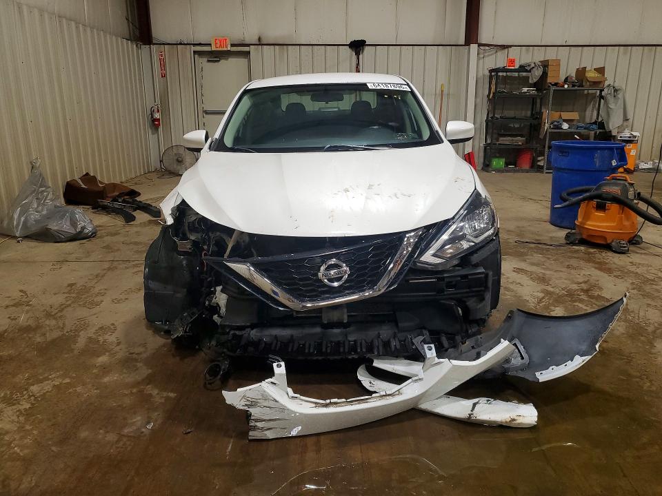 Продажа на аукционе авто 2017 Nissan Sentra, vin: 3N1AB7AP2HY361446, номер лота: 64187896