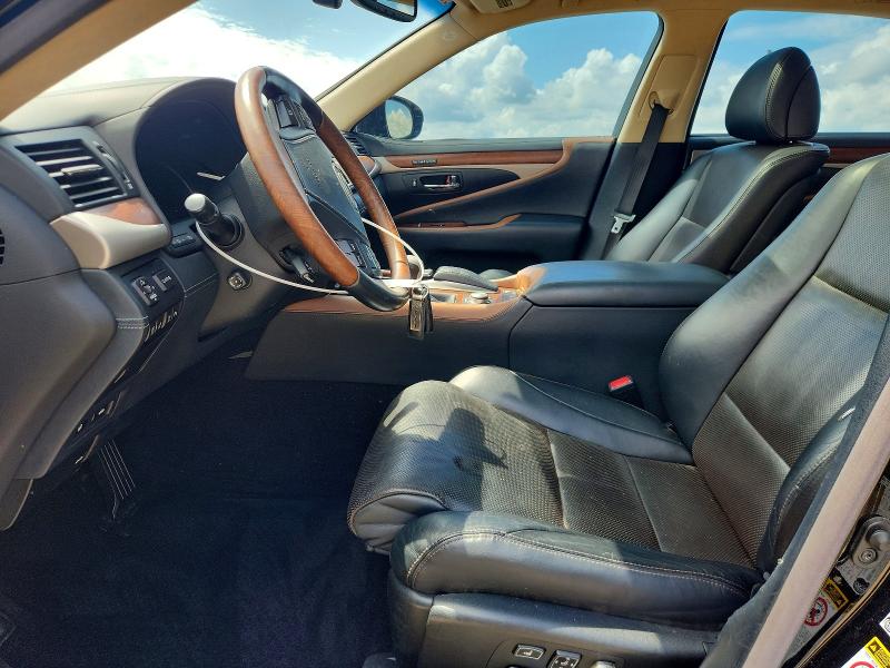 63705786 :رقم المزاد ، JTHGL1EF3F5055142 vin ، 2015 Lexus Ls مزاد بيع