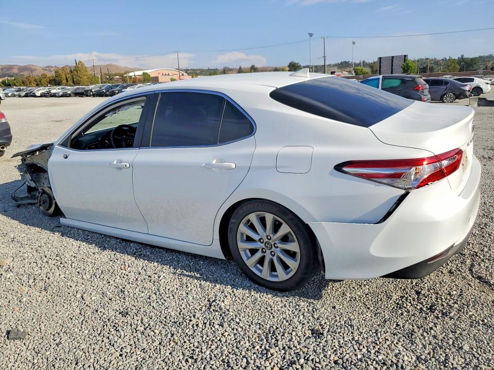 Auction sale of the 2020 Toyota Camry, vin: 4T1L11AKXLU338594, lot number: 67108596