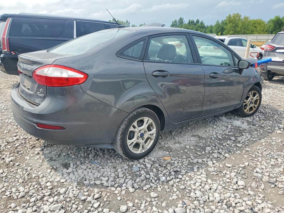 2015 Ford Fiesta მანქანა იყიდება აუქციონზე, vin: 3FADP4BJ1FM132982, აუქციონის ნომერი: 63829216