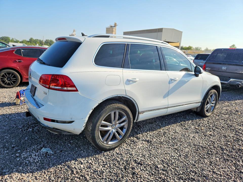 Продажа на аукционе авто 2013 Volkswagen Touareg, vin: WVGEP9BP8DD007501, номер лота: 65868296