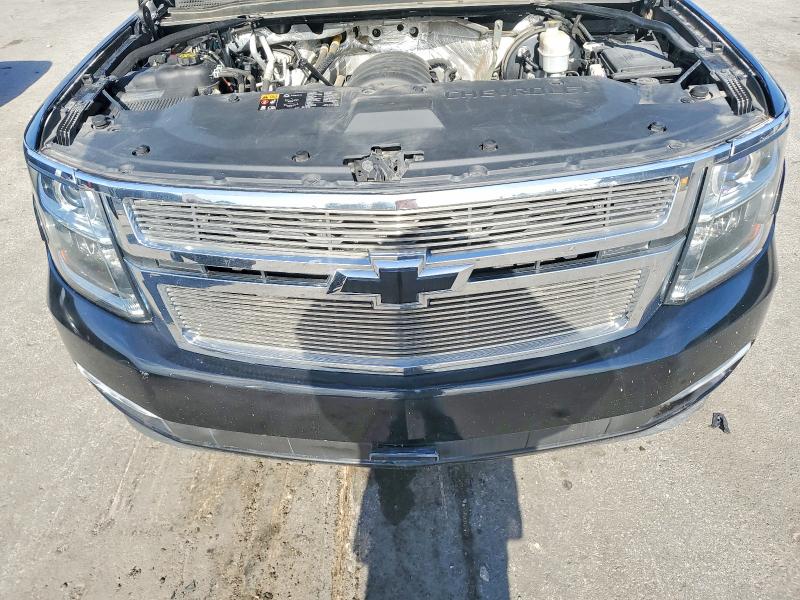 65374116 :رقم المزاد ، 1GNSCHEC9FR585125 vin ، 2015 Chevrolet Suburban مزاد بيع