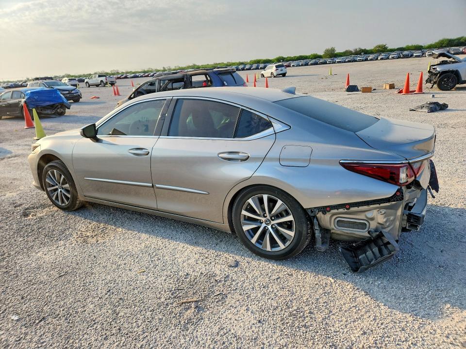 66936766 :رقم المزاد ، 58ABZ1B18KU015002 vin ، 2019 Lexus Es مزاد بيع