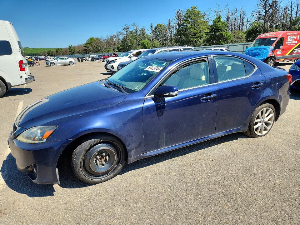 65415846 :رقم المزاد ، JTHCF5C24B5051530 vin ، 2011 Lexus Is مزاد بيع